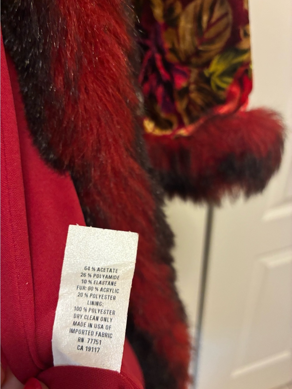 ✨ Rare Vintage Betsey Johnson Velvet Faux Fur Duster Coat - Late 1990s ✨ - Picture 4 of 5